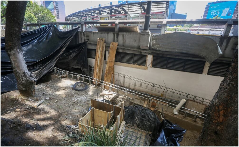 Rehabilitación de la Glorieta de Insurgentes. Foto: Luis Camacho/ELUNIVERSAL