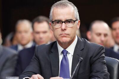 Ex vice del FBI se une a lista de despedidos