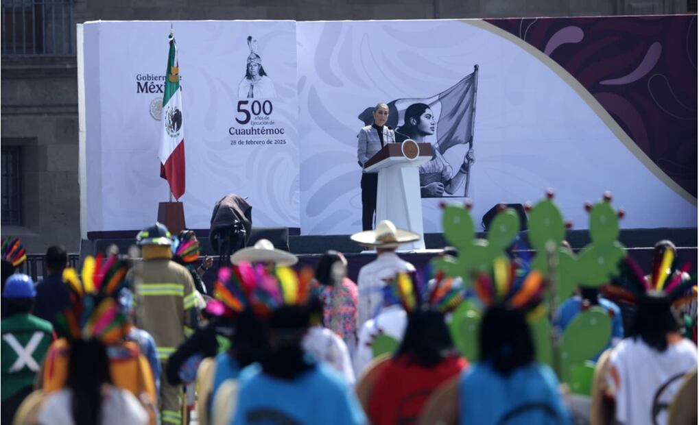 La presidenta Claudia Sheinbaum encabeza en el Zócalo de la Ciudad de México, el 28 de febrero de 2025, los funerales de Estado en Conmemoración de los 500 años de la ejecución de Cuauhtémoc. Foto: Fernanda Rojas/EL UNIVERSAL