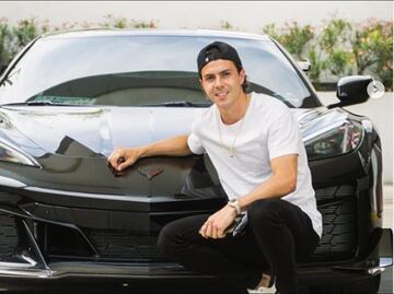 Sebastián Córdova se compra un lujoso automóvil de 4 millones de pesos