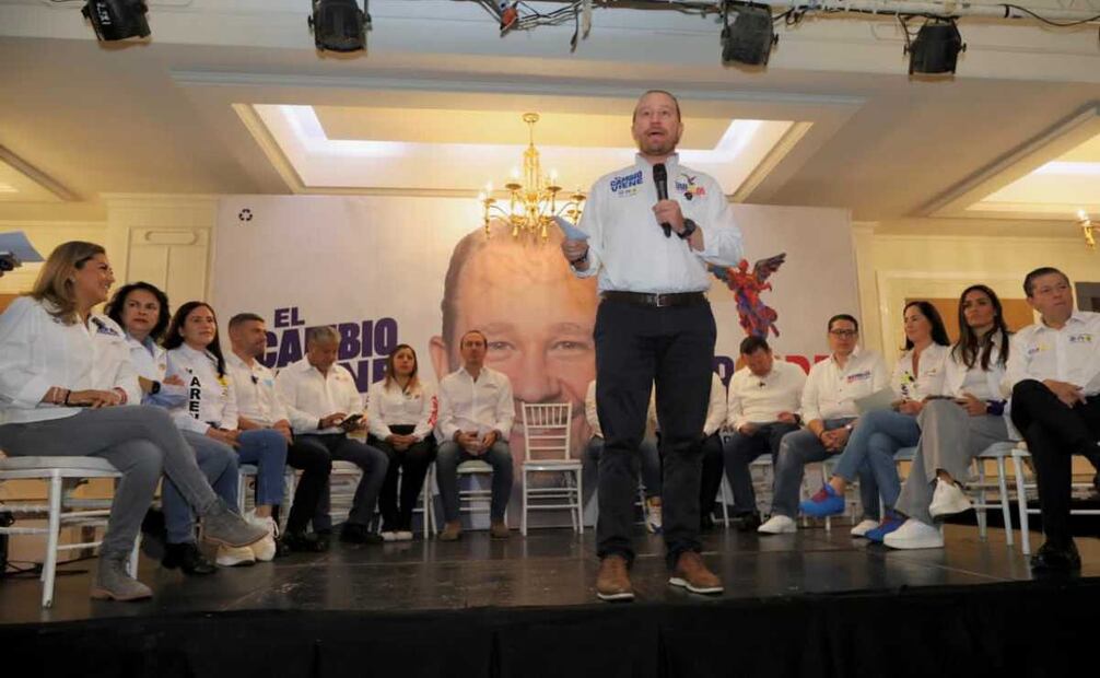 El candidato a la Jefatura de Gobierno, Santiago Taboada, aseguró que los derechos de los repartidores serán un área de atención. Foto: Especial