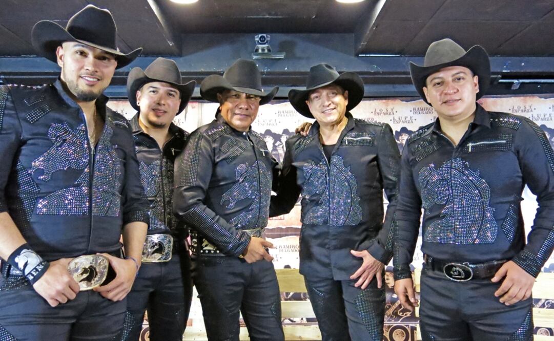 Bronco was born in the state of Nuevo León in the late 1970s. On their first show, they were paid only 50 pesos - Photo: Berenice Bautista/AP