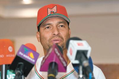 Un show, formar novena tricolor: Juan Gabriel Castro