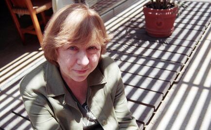 El Kremlin critica a la Nobel Svetlana Alexiévich