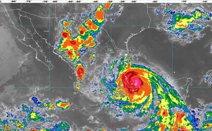 Huracán "Grace" impacta fuerte al norte de Veracruz