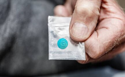 DEA advierte que mezcla de fentanilo con otros narcóticos va en aumento; reporta niveles de "menos pureza" en esa sustancia