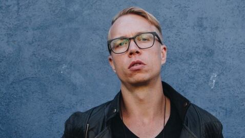 "Abandoné los estudios, fingí tener empleo y escribí una nota de suicidio": los riesgos de la adicción a los videojuegos