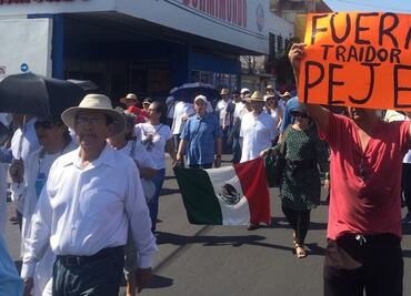 Marchan en Sinaloa en rechazo al evento de aniversario de AMLO