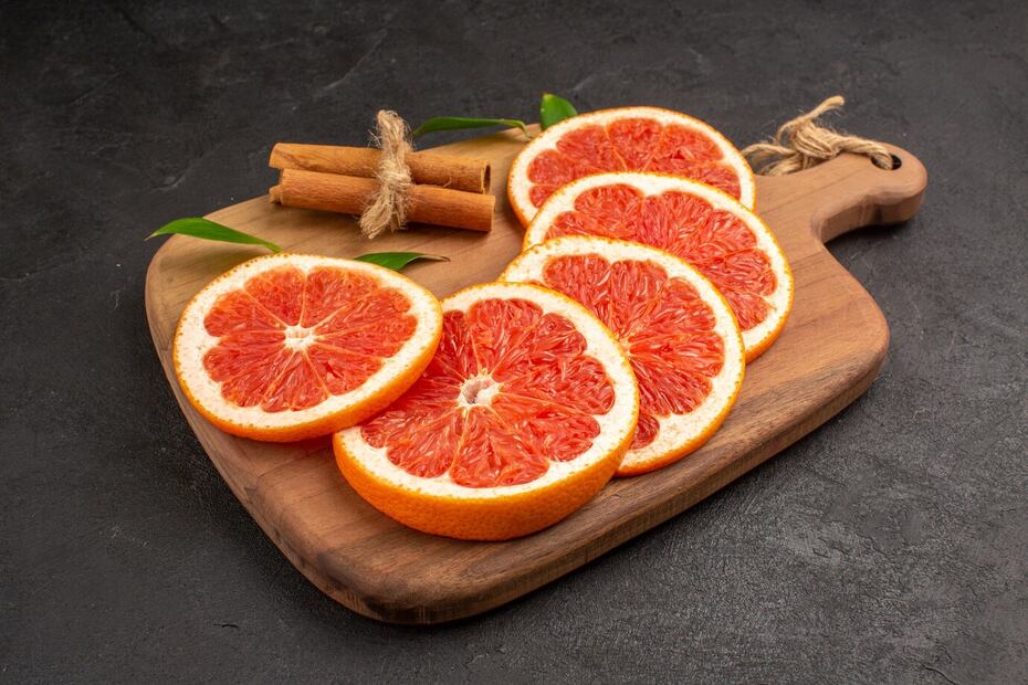 Esta es la mejor manera de consumir toronja para bajar la glucosa. Foto: Freepik