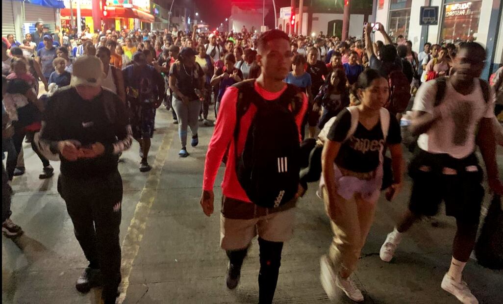 Los integrantes de la caravana buscan llegar a la frontera con Estados Unidos antes de que Donald Trump asuma la presidencia ante las amenazas de deportación y de suspender programas como el CBP One. Foto: María de Jesús Peters/EL UNIVERSAL