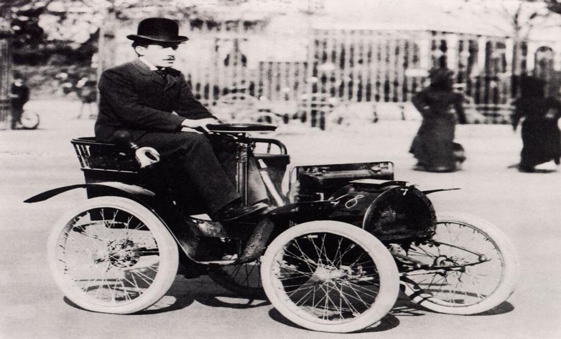 Louis Renault a bordo del Tipo A