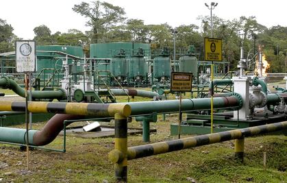 Cae producción de petróleo y gas en octubre