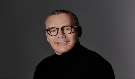 Daniel Espinosa nos habla de sus joyas y de su nuevo museo “Casa de Plata”