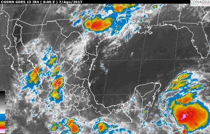 Desalojan a marinos de Banco Chinchorro ante tormenta Franklin