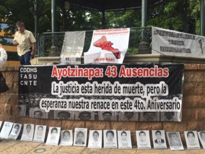 Marchan en estados a 4 años de la desaparición de los 43
