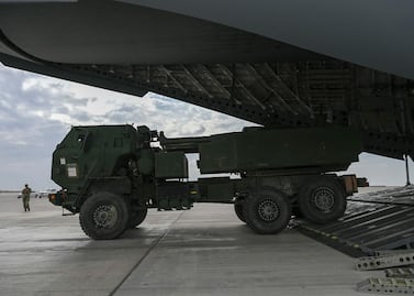 Al menos 5 yihadistas del Estado Islámico mueren en bombardeos de "represalia" de EU en Siria; ataca más de 70 objetivos