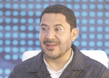 Monreal llegó al Senado a propuesta del Presidente: Batres