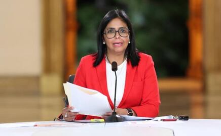 Venezuela amenaza con suspender vuelos de repatriación por "grosera" reactivación de sanciones de EU