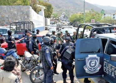 Suma más de 13 horas audiencia de policías detenidos en Zihuatanejo