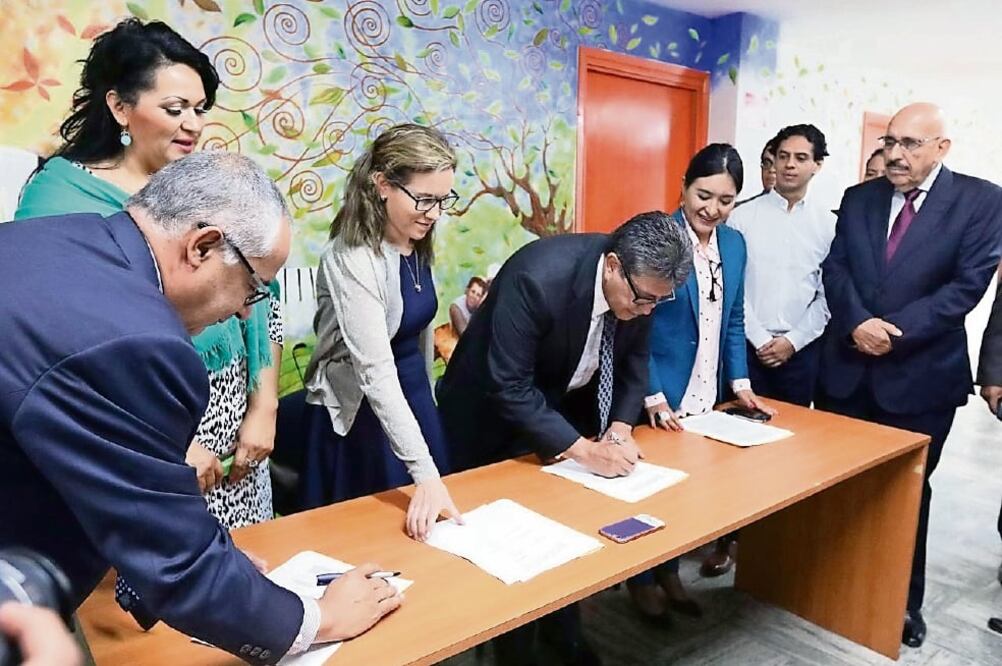 Ricardo Monreal reconoció la donación del inmueble por parte de la familia Sarabia, oriunda de la colonia Obrera (ESPECIAL)