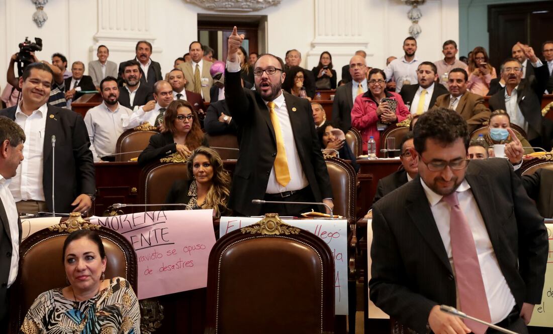Solicita Morena a Corte atraer demanda de amparo contra destitución en Asamblea