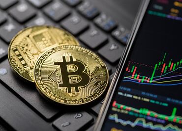 Conoce las expectativas de los usuarios en relación con la regulación, los tokens de IA y confianza en las memecoins