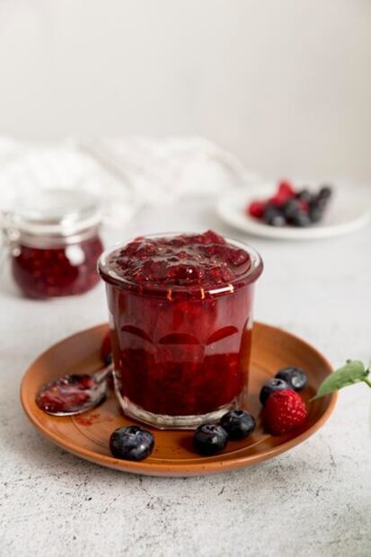 La gelatina es una proteína natural que aporta colágeno. Fuente: Freepik.