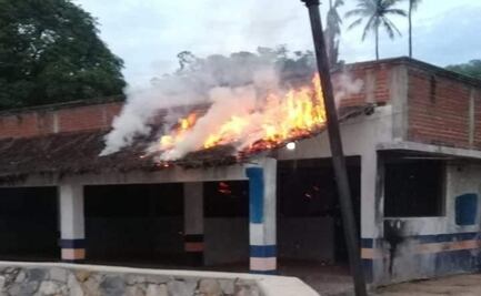 Queman instalaciones del Consejo Electoral de Laollaga, Oaxaca