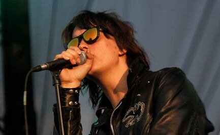 Julian Casablancas quería honrar a Freddie Mercury, pero olvidó su canción