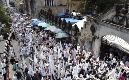 Presidente de Conferencia del Episcopado Mexicano encabeza caminata por la paz en Cuernavaca; crimen organizado está en todos los ámbitos, dice