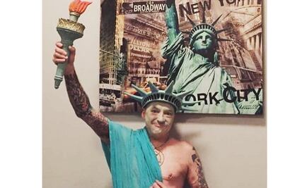 ​Cantante británico afirma que fue deportado de EU por imitar a Trump