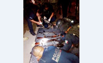 Detienen a 16 personas en Buenavista, Michoacán