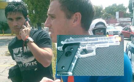 Detienen a jugadores del Puebla por portar "arma"