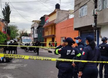 Matan a policía de un disparo en la cabeza; iba a llevar a su hija a la escuela en Neza