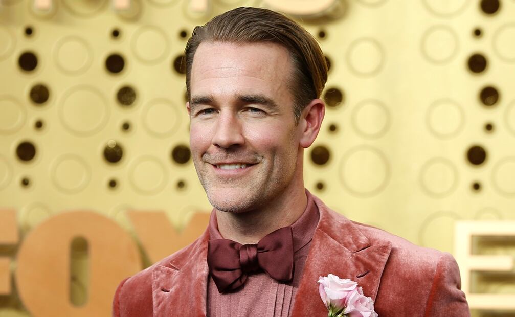 James Van Der Beek es conocido principalmente por interpretar a Dawson Leery en la serie de televisión "Dawson's Creek" (1998-2003), papel que definió su carrera. 