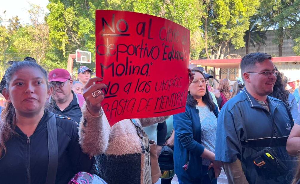 Protestan por construcción de Utopía en Deportivo Eduardo Molina (06/02/2025). Foto: Rafael García / EL UNIVERSAL