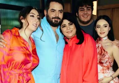 Victoria Ruffo revela por qué no invitó a los Derbez al baby shower de Tessa: "No son mis amigos"