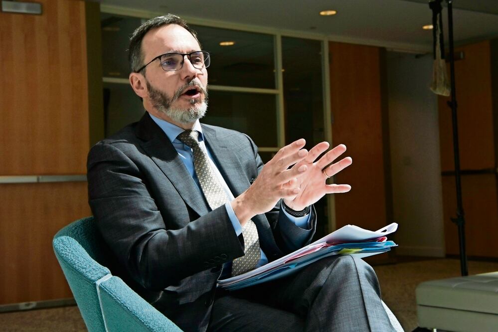 Pierre Olivier-Gourincias, directivo del FMI, destacó los mayores costos de financiación para bancos debido al incremento de tasas de interés.