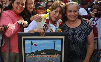 En la cuna del llamado grupo Atlacomulco, Delfina Gómez llama a votar por su gobierno