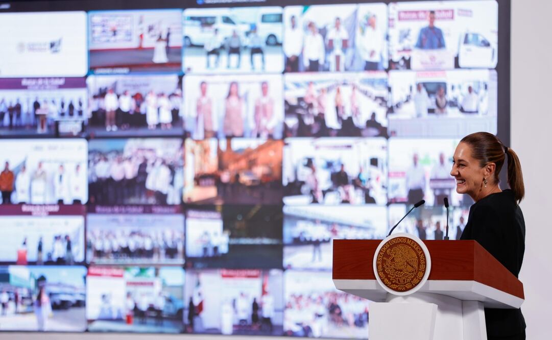 Claudia Sheinbaum en su conferencia matutina del 19 de agosto de 2025. Foto: Diego Simón / EL UNIVERSAL
