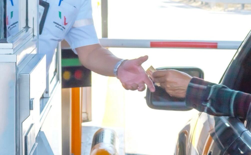 Recuerda conservar tu ticket del pago de peaje para hacer válido el seguro. Foto: Capufe