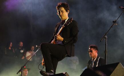 El rock siempre joven de División Minúscula prende al Vive Latino