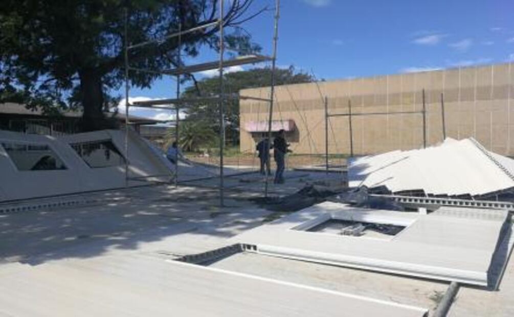 Vientos del Istmo tiran aulas provisionales de $426 mil en Juchitán