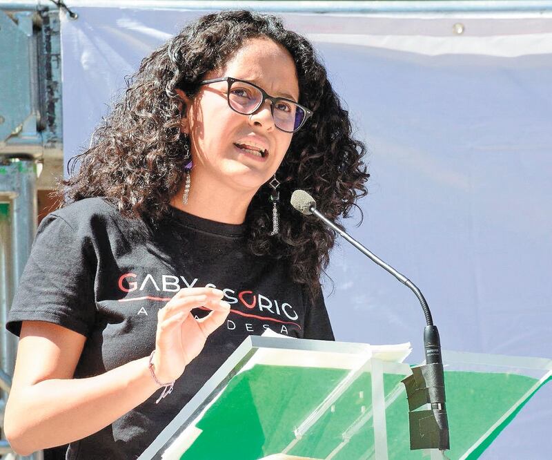 Durante su discurso, Gabriela Osorio afirmó que se levantaron 5 mil 536 encuestas para saber las necesidades de los habitantes de Tlalpan. Foto: ESPECIAL