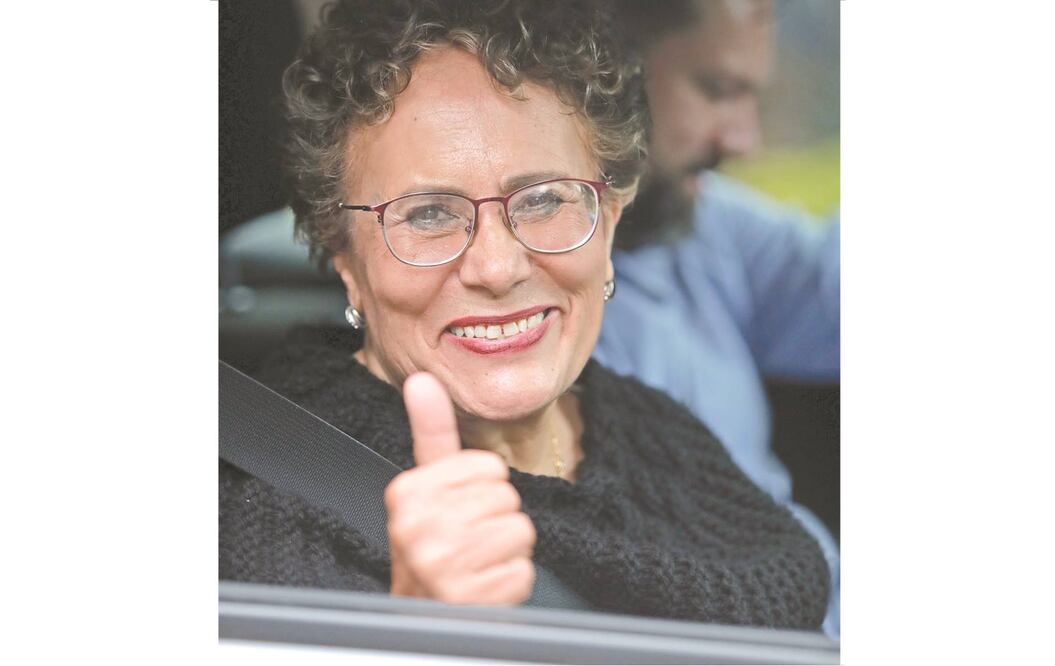 La presidenta del Consejo Nacional de Morena, Bertha Luján, anunció que dejarán su cargo para competir por la dirigencia. Foto/IVÁN STEPHENS. EL UNIVERSAL