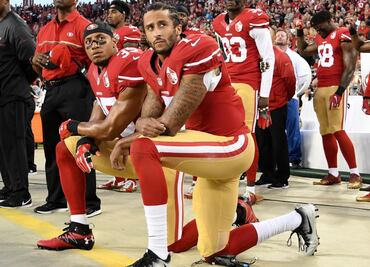 La NFL le debe una disculpa a Kaepernick: Malcolm Jenkins