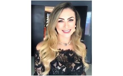 Aracely Arámbula posa sexy y muestra cómo le reafirman el abdomen