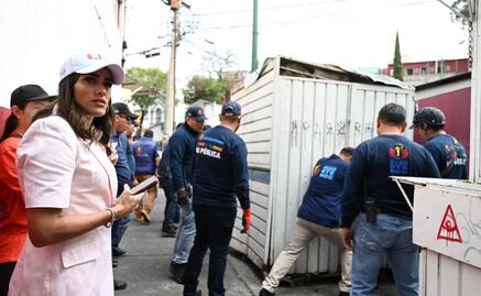 Liberan banquetas en alcaldía Cuauhtémoc; retiran estructuras y basura en colonias Obrera y Algarín