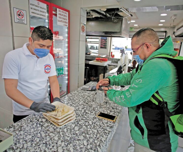 Jóvenes los más afectados por recortes salariales durante la pandemia. Foto: ARCHIVO EL UNIVERSAL