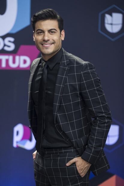 Carlos Rivera se lanza al estilo Luismi